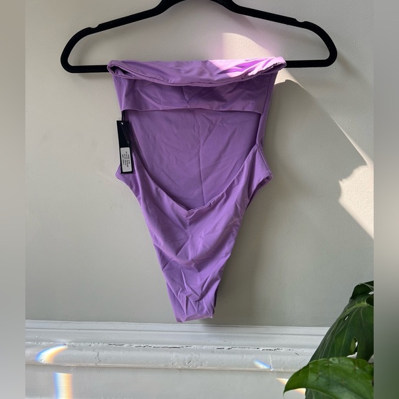 Myra Swim Aloe One Piece - Picture 4 of 8